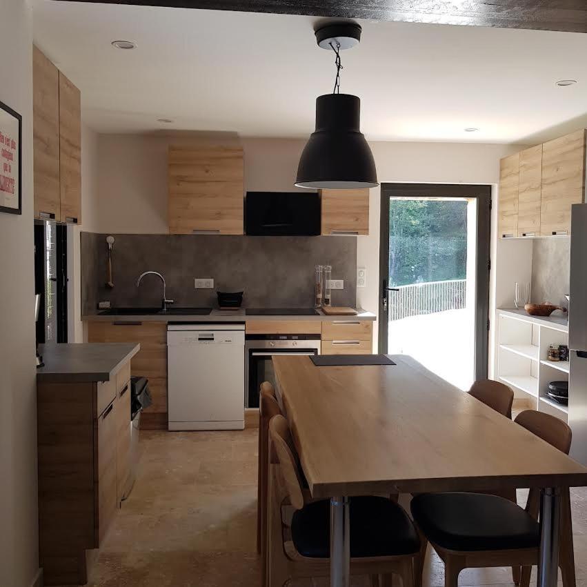 Apartamento Les Tuileries De Lencieux Gigondas Exterior foto